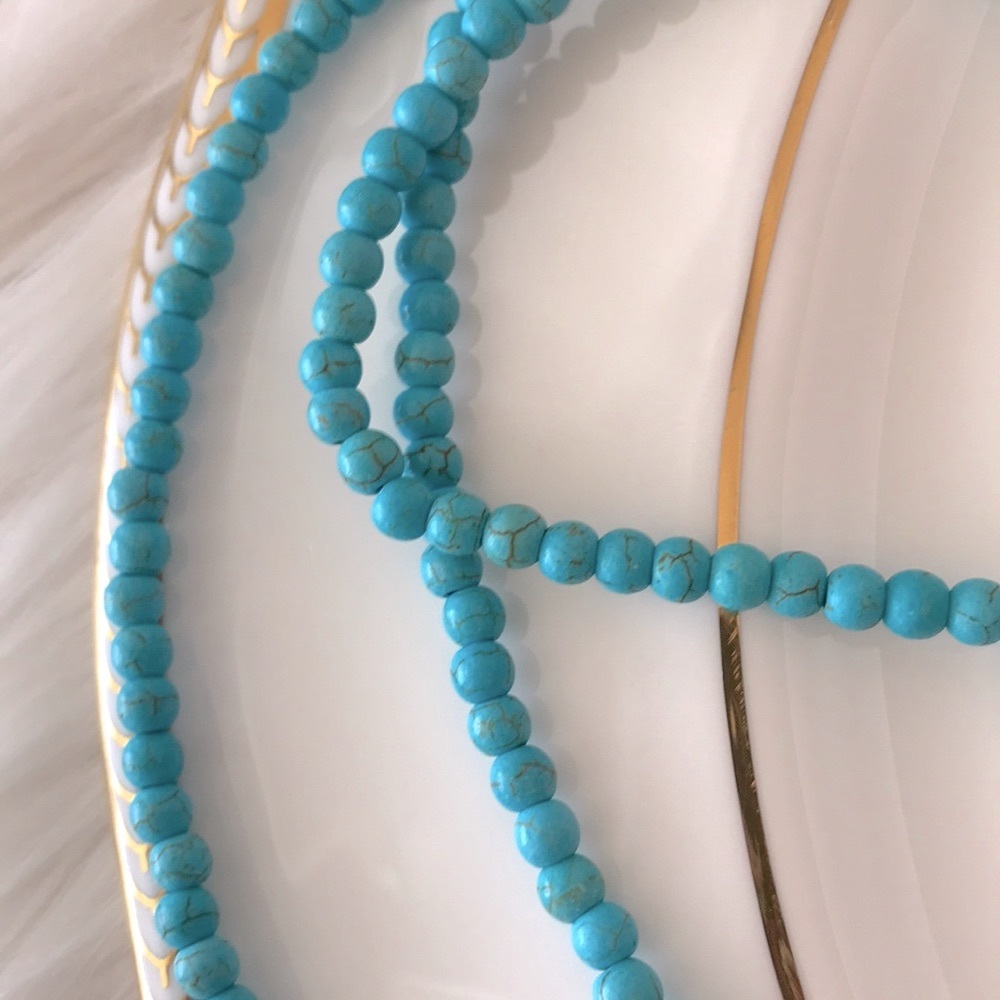 Turquoise Color Statement Necklace - Picture 3 of 6
